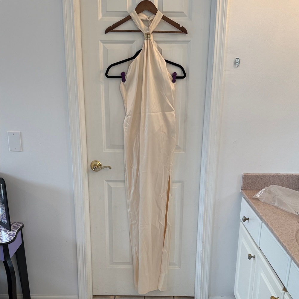 SHEIN Elegant Cream Backless Halter Dress w/ Front Slit